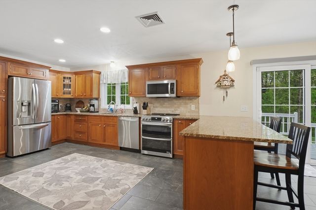 97 Carroll Hill Rd, Charlton, MA 01507