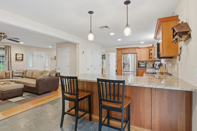 97 Carroll Hill Rd, Charlton, MA 01507