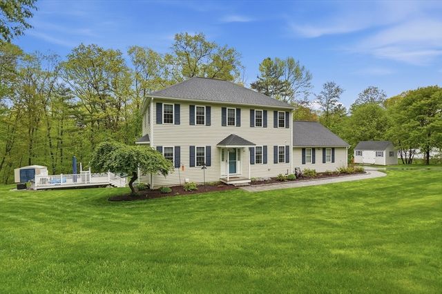 97 Carroll Hill Rd, Charlton, MA 01507