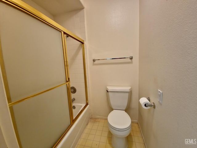 1508 Fieldspring Drive, Bakersfield, CA 93311