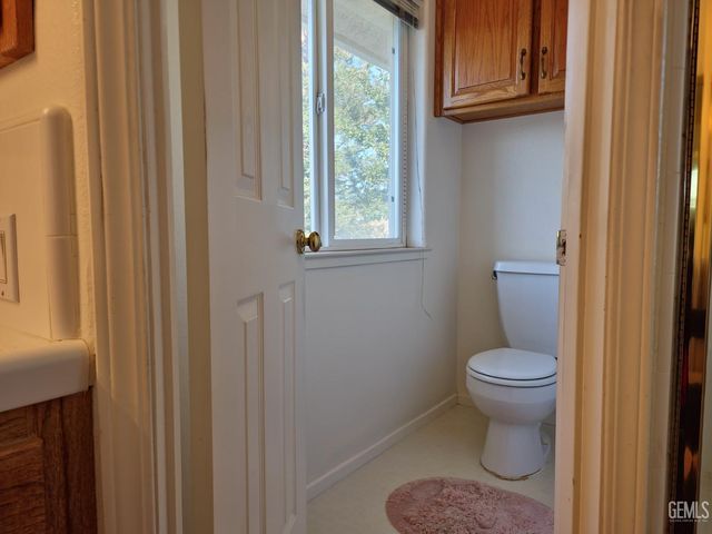 1508 Fieldspring Drive, Bakersfield, CA 93311