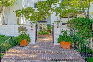 4950 Louise Avenue 105, Encino, CA 91316