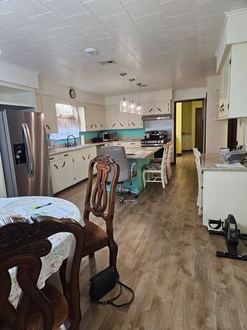 9704 East Park Ave, Houma, LA 70363