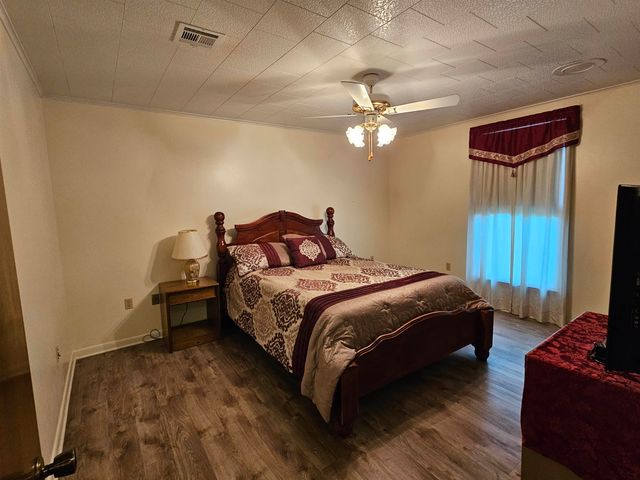 9704 East Park Ave, Houma, LA 70363