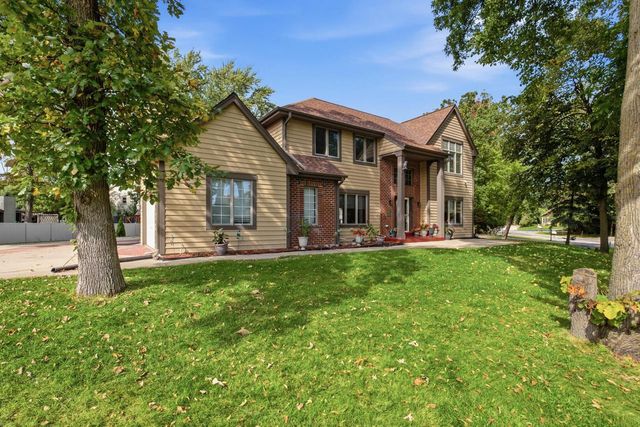 11210 W Green Tree ROAD, Milwaukee, WI 53224