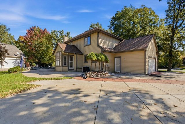 11210 W Green Tree ROAD, Milwaukee, WI 53224