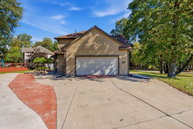 11210 W Green Tree ROAD, Milwaukee, WI 53224