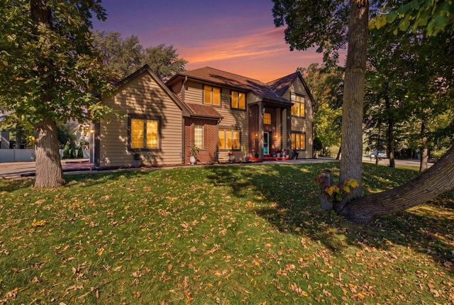 11210 W Green Tree ROAD, Milwaukee, WI 53224