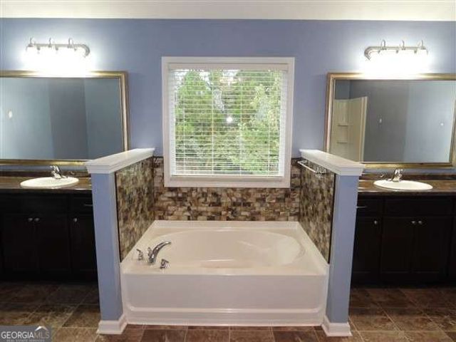 126 Owens Street NE, Ludowici, GA 31316