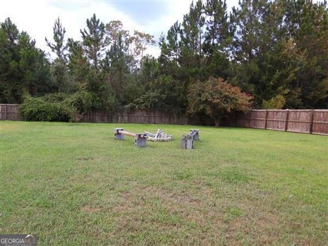 126 Owens Street NE, Ludowici, GA 31316