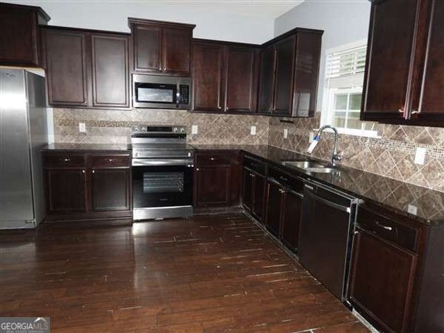 126 Owens Street NE, Ludowici, GA 31316