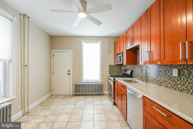 2625 S CARLISLE ST, Philadelphia, PA 19145