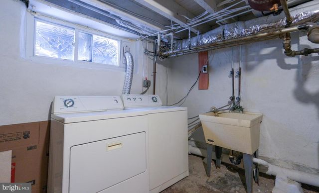 2625 S CARLISLE ST, Philadelphia, PA 19145