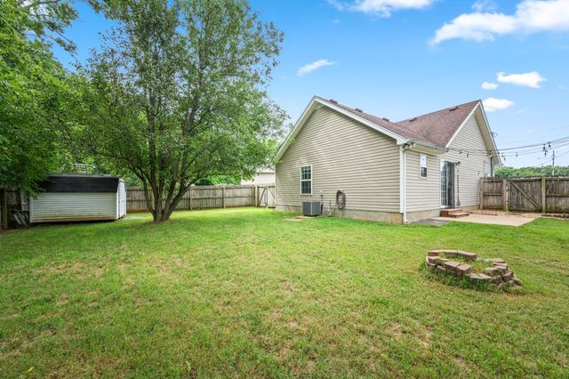4961 Camborne Cir, Murfreesboro, TN 37129