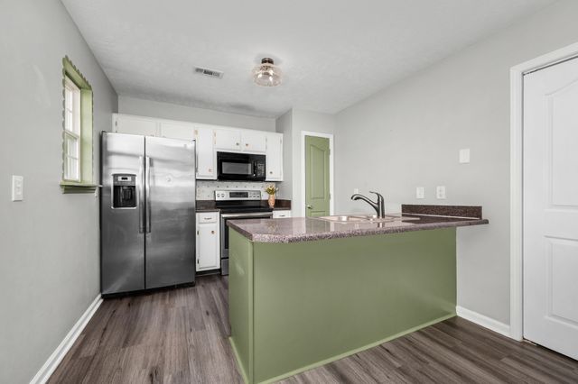4961 Camborne Cir, Murfreesboro, TN 37129