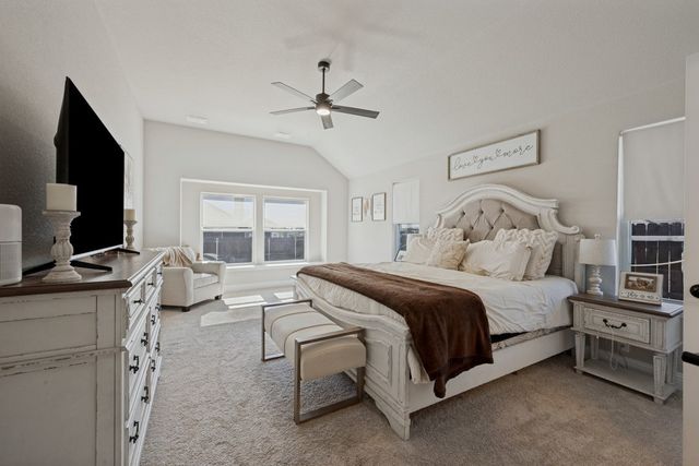 1029 River Oaks Drive, Godley, TX 76044