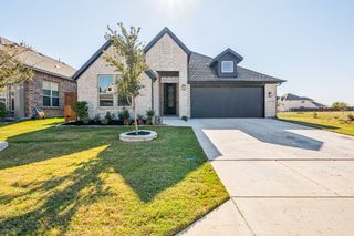 1029 River Oaks Drive, Godley, TX 76044