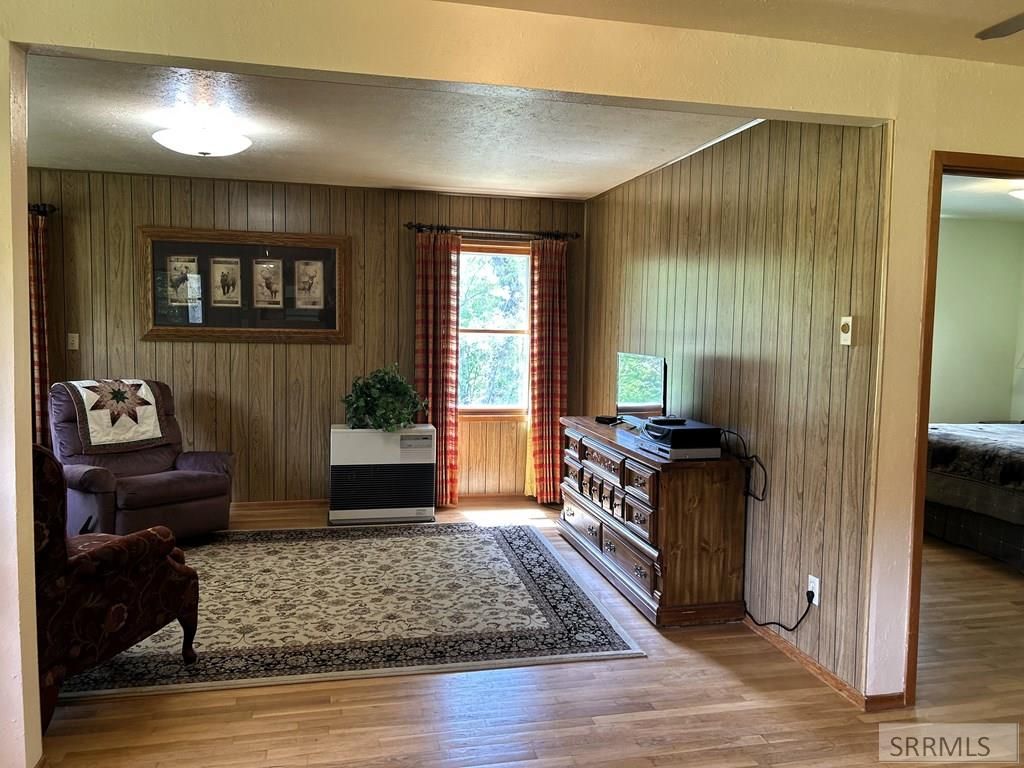 Image 12 of property listing at 504 Carmen Creek Road, Carmen, ID 83462