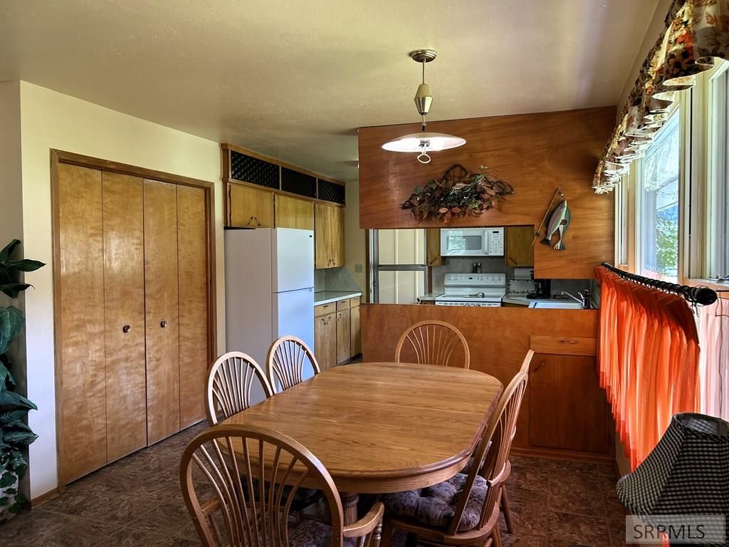 Image 14 of property listing at 504 Carmen Creek Road, Carmen, ID 83462