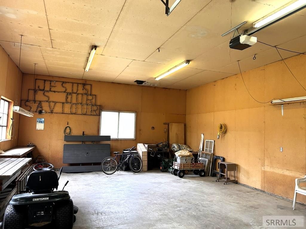 Image 37 of property listing at 504 Carmen Creek Road, Carmen, ID 83462