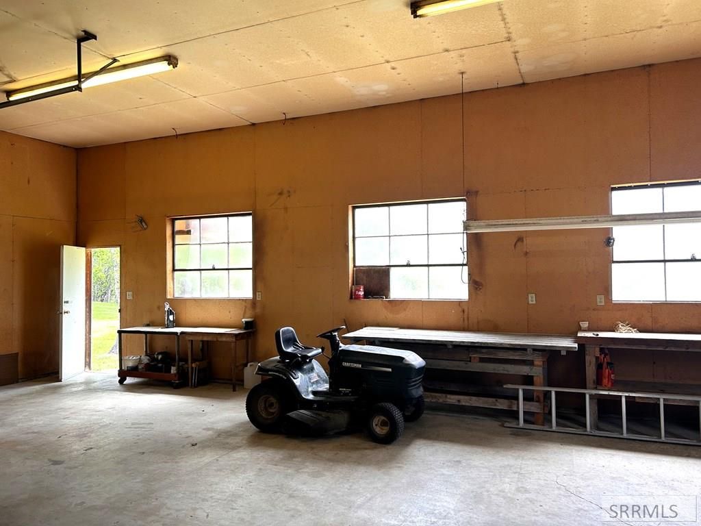 Image 39 of property listing at 504 Carmen Creek Road, Carmen, ID 83462