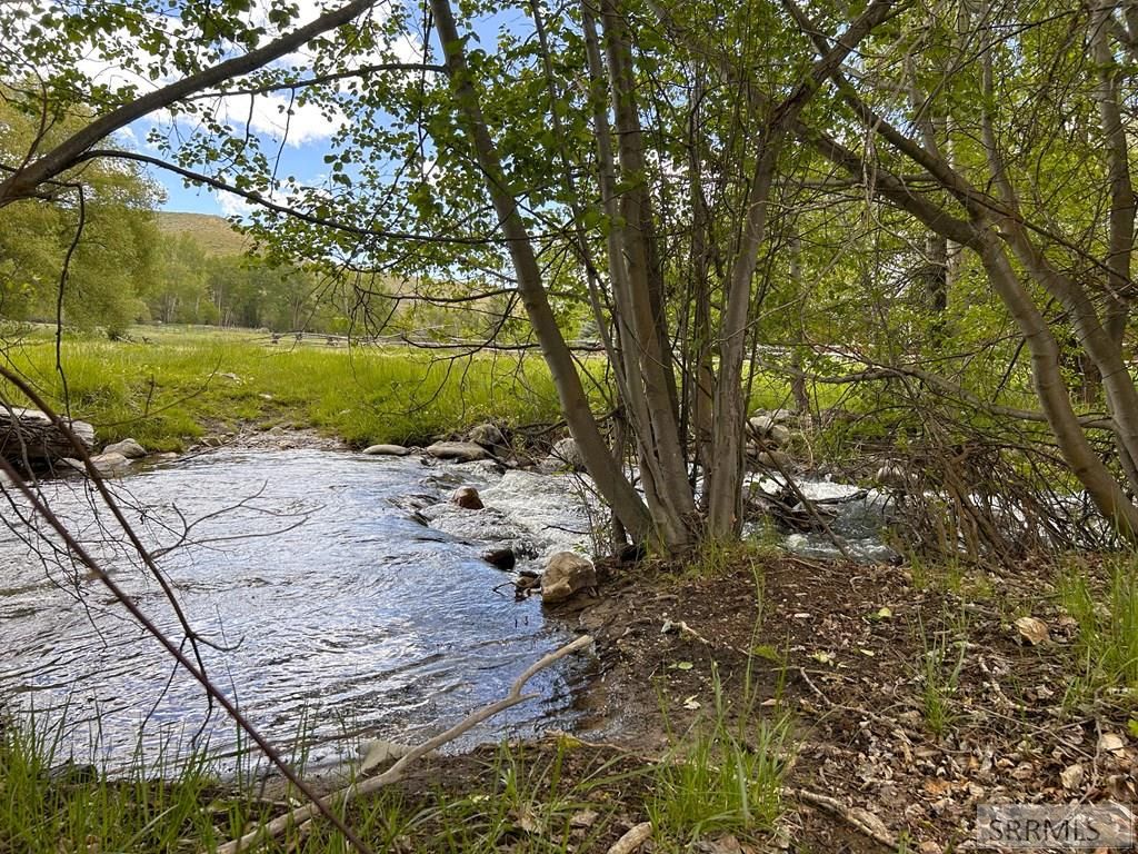 Image 43 of property listing at 504 Carmen Creek Road, Carmen, ID 83462
