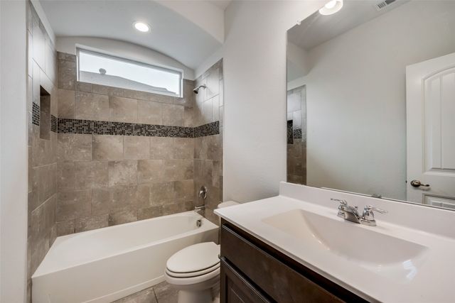 9112 Stormcrow Drive, Fort Worth, TX 76179