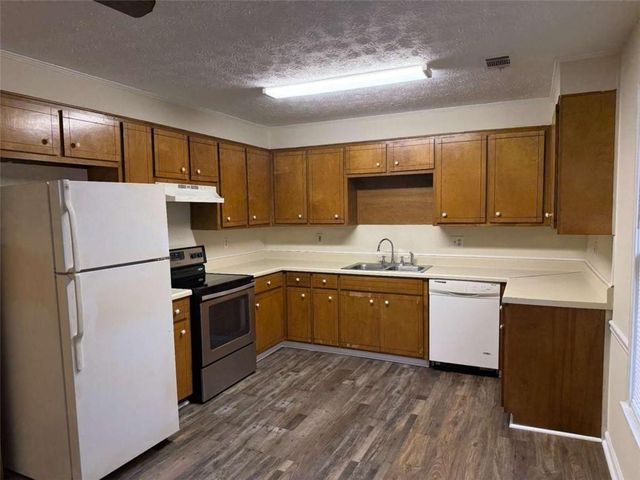 80 Rolling Ridge Drive, Covington, GA 30016