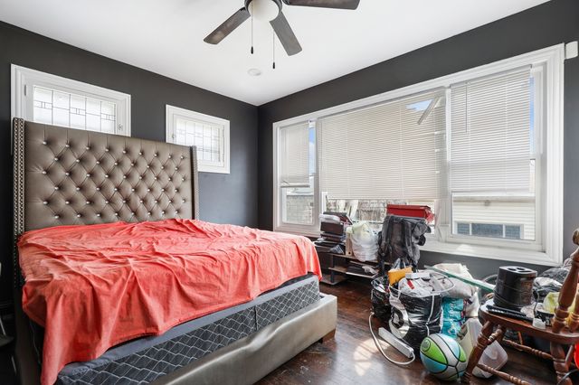 11945 S Yale Avenue, Chicago, IL 60628