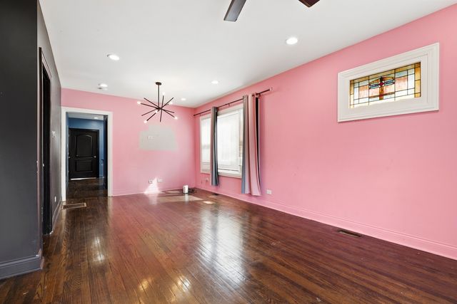 11945 S Yale Avenue, Chicago, IL 60628
