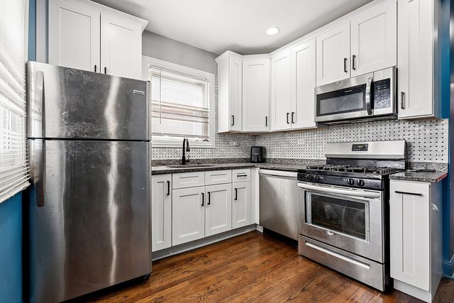 11945 S Yale Avenue, Chicago, IL 60628