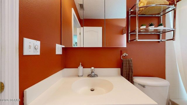 12 Ormond Green Boulevard, Ormond Beach, FL 32174