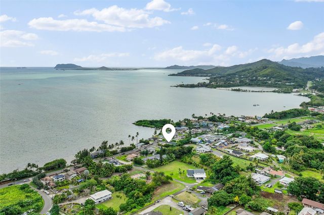 47-754 Kamehameha Highway, Kaneohe, HI 96744