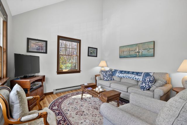 121 Chestnut Drive, Gilford, NH 03249