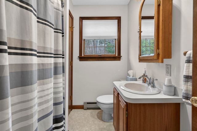 121 Chestnut Drive, Gilford, NH 03249