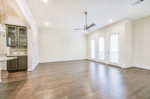 1504 Peyton Oaks Place, Houston, TX 77043