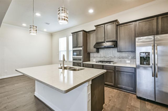 1504 Peyton Oaks Place, Houston, TX 77043