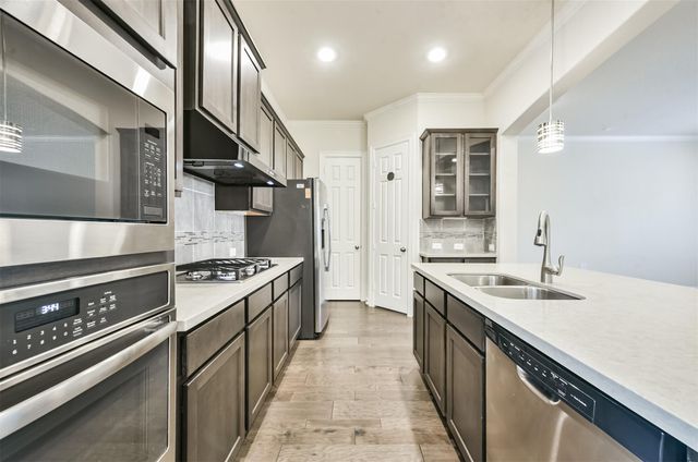 1504 Peyton Oaks Place, Houston, TX 77043