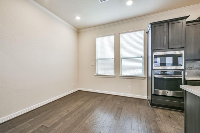 1504 Peyton Oaks Place, Houston, TX 77043