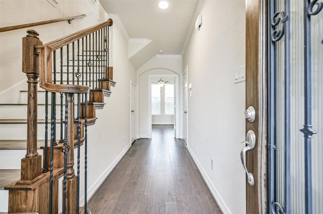 1504 Peyton Oaks Place, Houston, TX 77043