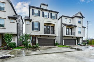 1504 Peyton Oaks Place, Houston, TX 77043