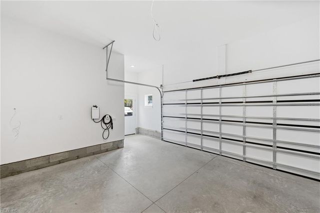 917 Calhoun WAY, Chesapeake, VA 23322