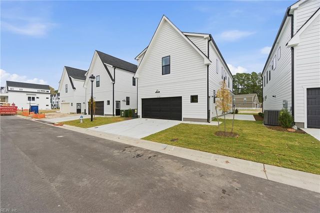 917 Calhoun WAY, Chesapeake, VA 23322