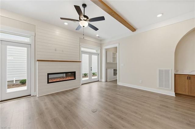 917 Calhoun WAY, Chesapeake, VA 23322