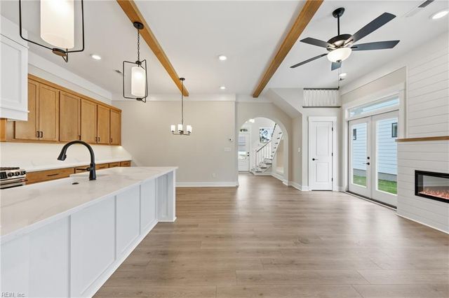 917 Calhoun WAY, Chesapeake, VA 23322