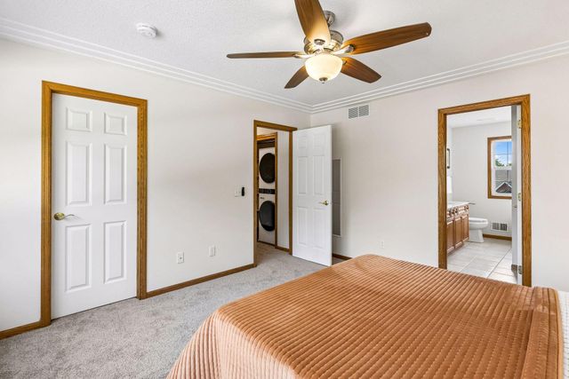 16267 Griffon Trail, Lakeville, MN 55044