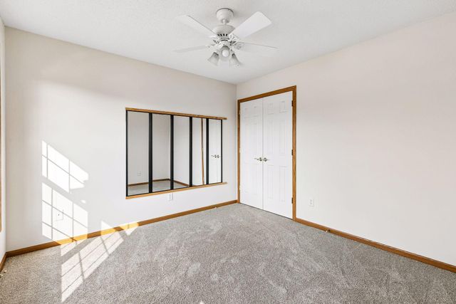 16267 Griffon Trail, Lakeville, MN 55044