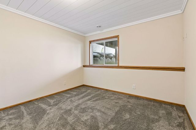 16267 Griffon Trail, Lakeville, MN 55044