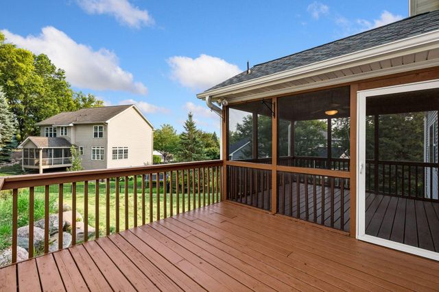 16267 Griffon Trail, Lakeville, MN 55044