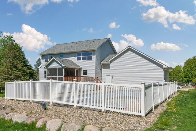 16267 Griffon Trail, Lakeville, MN 55044